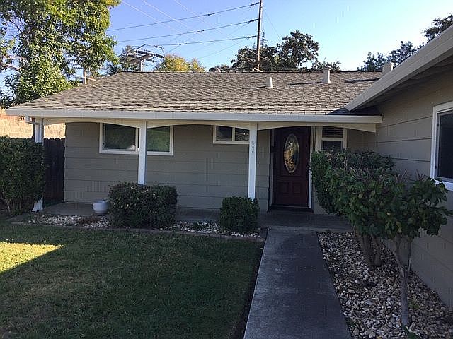 1st image of 5746 Parkoaks Dr