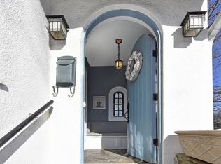 297 Bronxville Rd, Yonkers, NY 10708