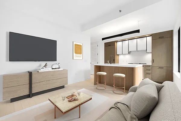 Rented by SERHANT. | media 1