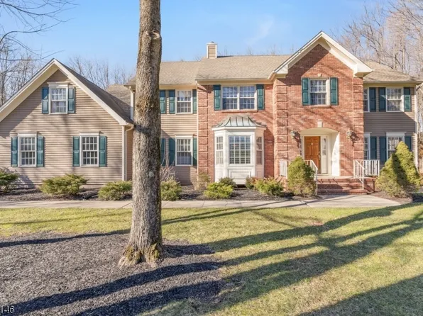 14 Ryan Way, Bridgewater Twp., NJ 08807