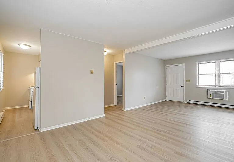 207 N Madison Rd #C — Photo 5