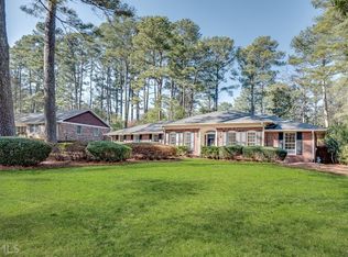 2246 Springwood Dr, Decatur, GA 30033