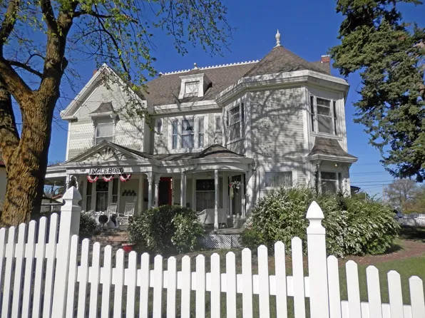 319 N Main St, Smith Center, KS 66967