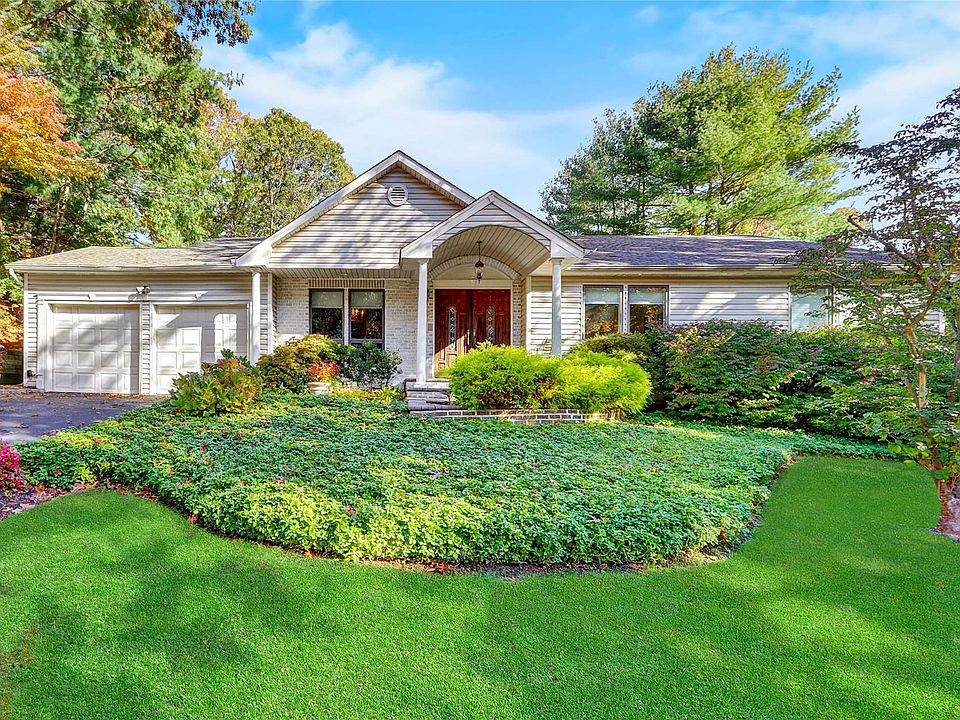 42 Stonehurst Lane, Dix Hills, NY 11746 Zillow