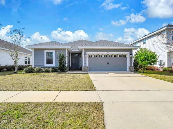 477 Marquis Way, Freeport, FL 32439