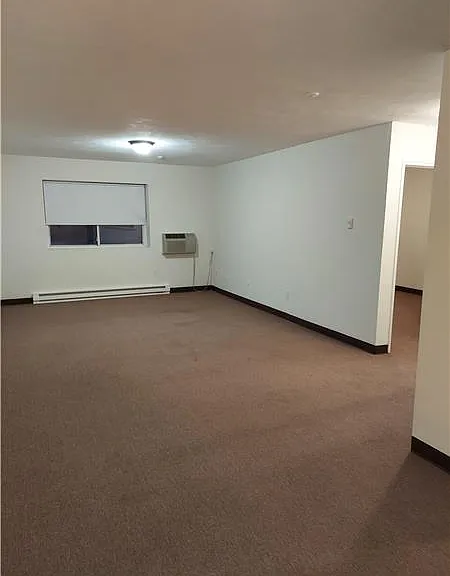 25 Brooks Ave #14 — Photo 8