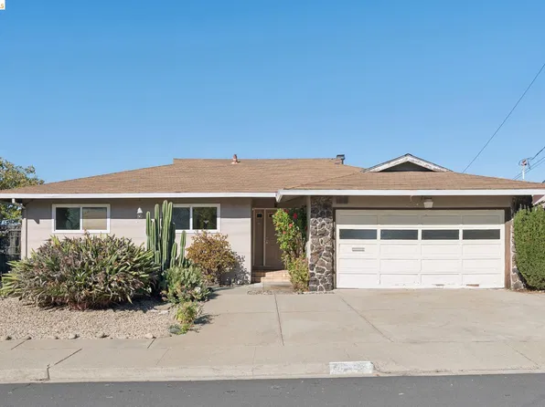 754 Crestview Dr, Pinole, CA 94564