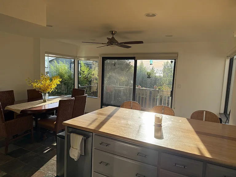 883 Acapulco St — Photo 15