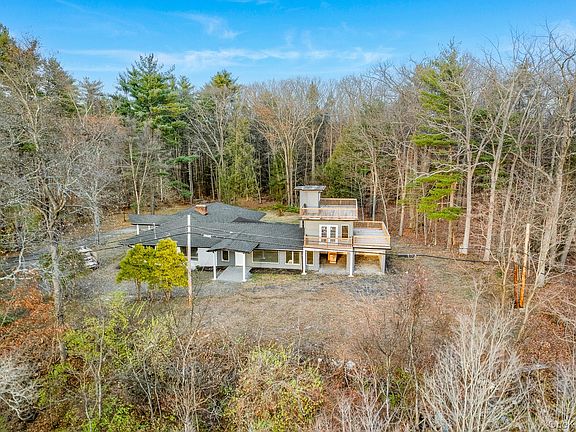 3rd image of 233 Forest Hill Drive