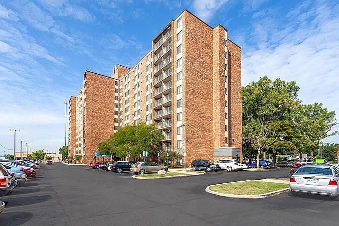 1st image of 20800 Wyoming Ave