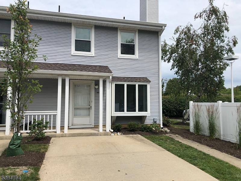 1st image of 187 Jonathon Dayton Ct