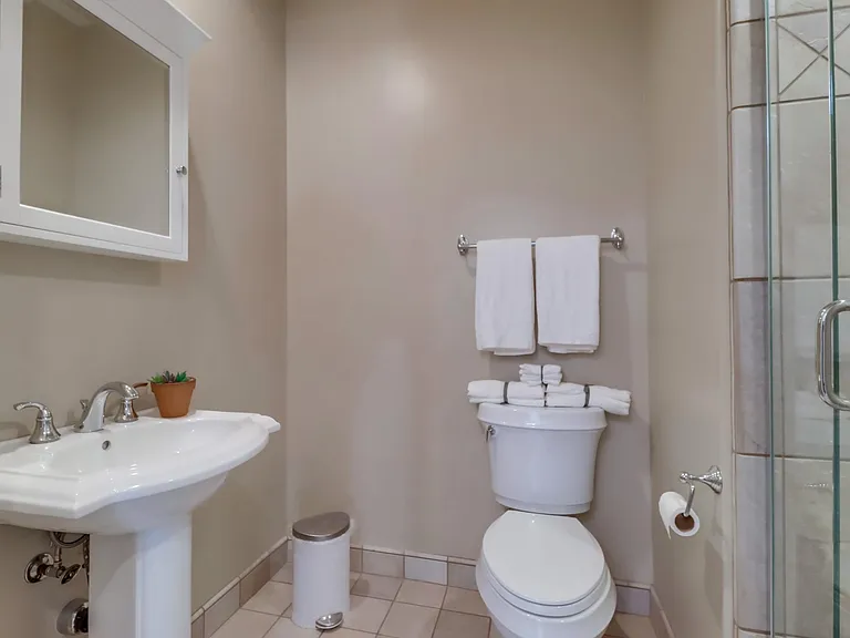 2581 Tokalon Ct #1 — Photo 6