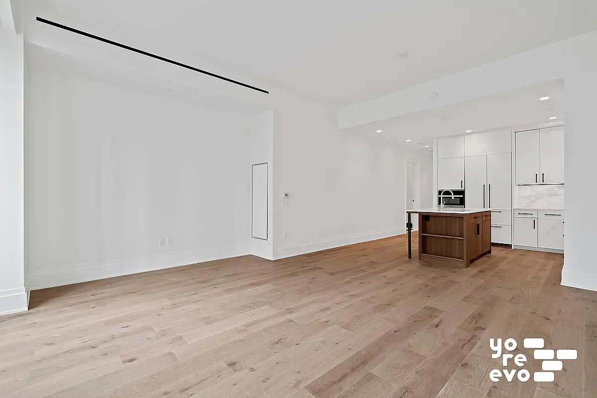 25 Park Row — Photo 4