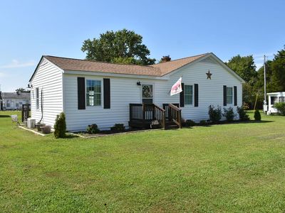 698 Granville Bay Rd, Lancaster, VA, 22503