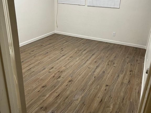 5th image of 601 Eye St #C