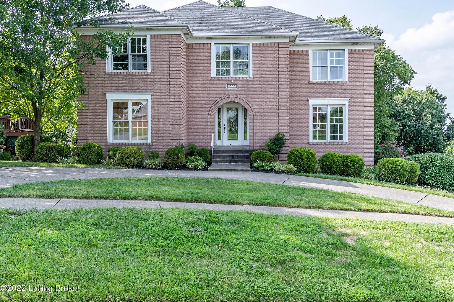 1903 Hillcircle Rd photo 1