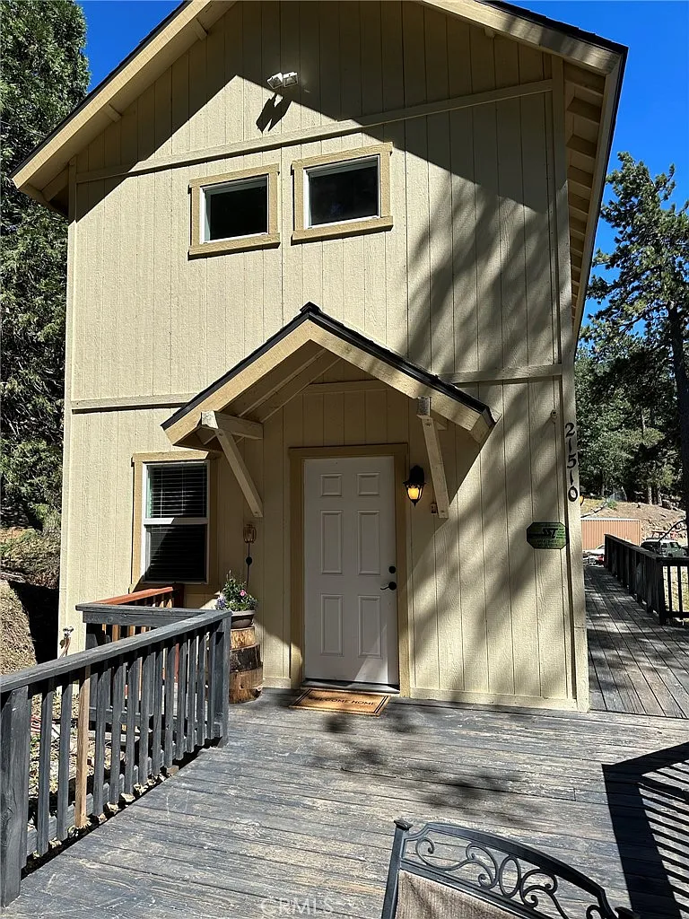 Building Photo - 21510 Crest Forest Dr