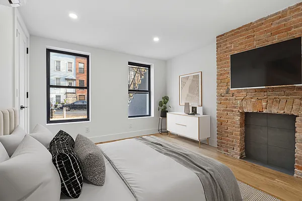 Rented by NOVO Living LLC | media 13