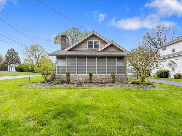224 Lathrop Rd, Syracuse, NY 13219