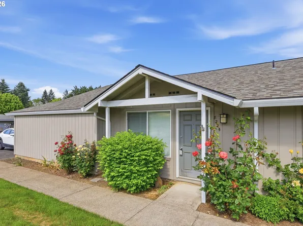 8225 SW Shenandoah Way, Tualatin, OR 97062