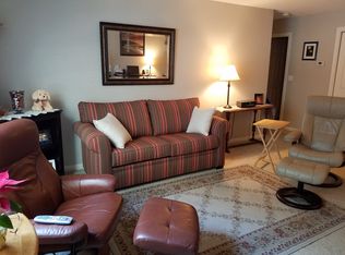 912 Springbrook Cir, Portsmouth, NH 03801