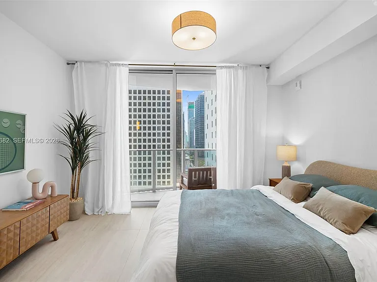 77 SE 5th St #2313 — Photo 11