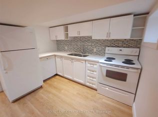 17 Carrick Ave #BASEMENT, Hamilton, ON L8M 2W2