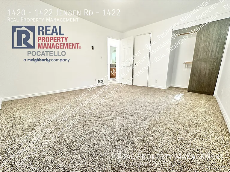 1420-1422 Jensen St #1422 — Photo 8