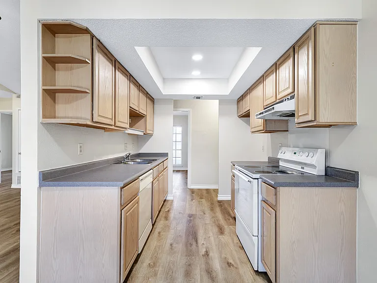 6123 Pecan Trl — Photo 6