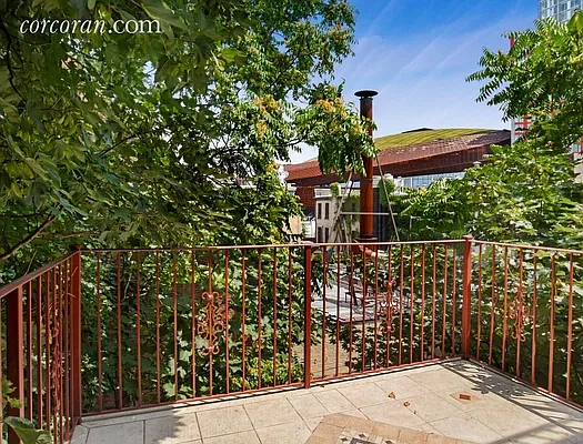 Sold by Corcoran | media 16