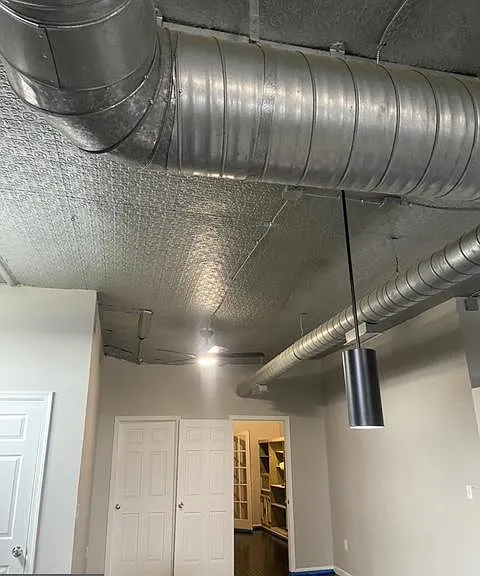 19 E Main St #4 — Photo 7