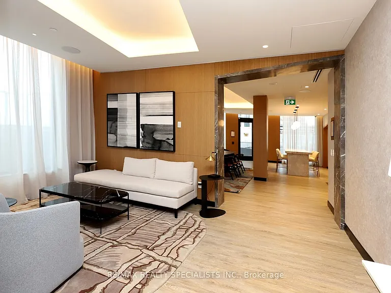 25 Cordova Ave #511 — Photo 35