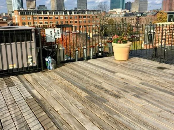 35 E Concord St APT 4, Boston, MA 02118