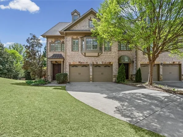 6305 Clapham Ln, Johns Creek, GA 30097