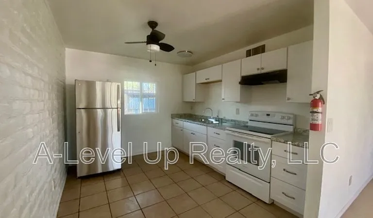 1027 S Santa Rita Ave #1 — Photo 21