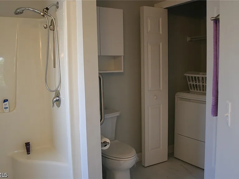 15472 Admiralty Cir #2 — Photo 25