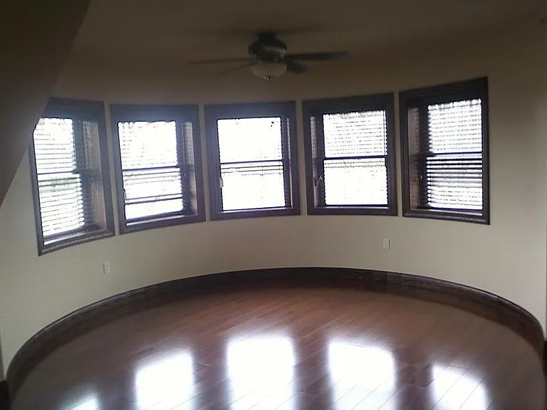 203 W Market St #3 — Photo 3