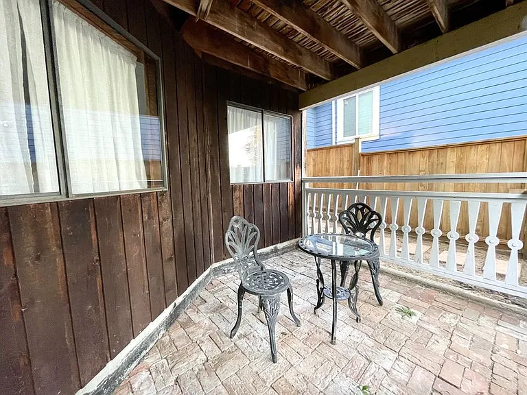 2133 Sperling Ave — Photo 37