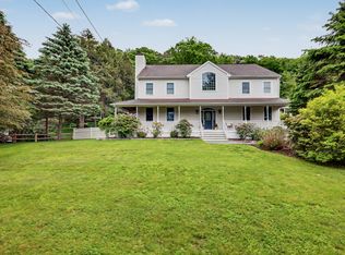 67 Weed St, New Canaan, CT 06840