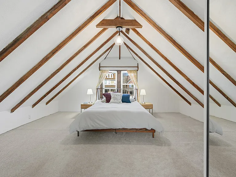 Third floor Suite