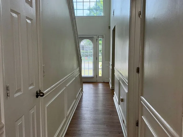 95 Woburn St — Photo 10