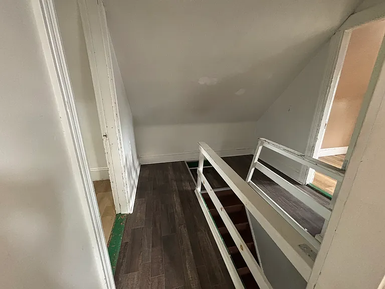 359 Charlotte St #A — Photo 17