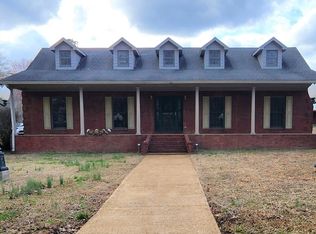 175 Sandy Cir, Springville, TN 38256