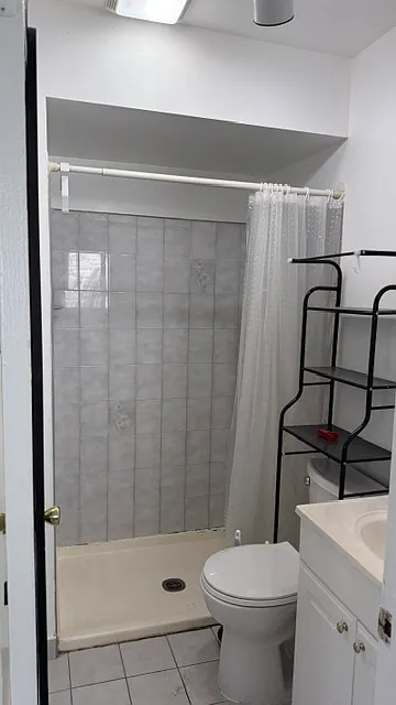 Studio, 400 sqft, $1,500 — Photo 2