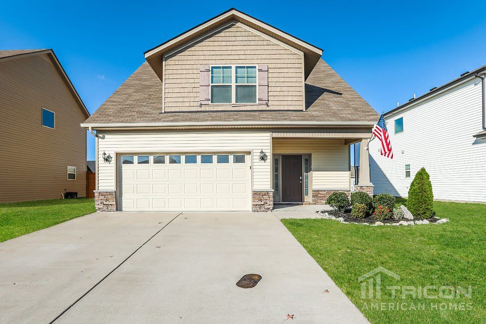 1st image of 3424 Tourmaline Dr