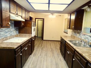 7007 Lyrewood Ln, Oklahoma City, OK 73132