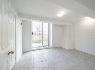 1401 Dupont St #131, Toronto, ON M6H 2B1