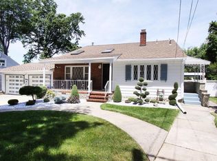 36 Carolyn Ave, Colonia, NJ 07067