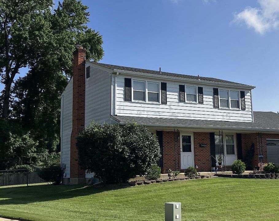 1st image of 155 Casimir Dr