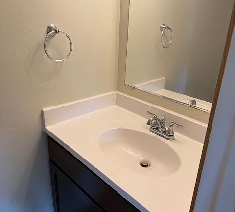 3rd image of 764 Plainfield Ct